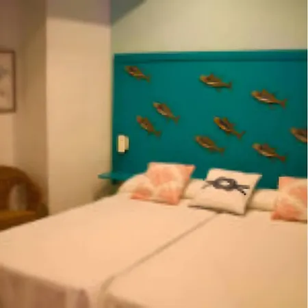 بيت ضيافة Santa Catalina كونيل ذي لا فرونتيرا