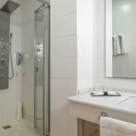 بيت ضيافة Santa Catalina 3*